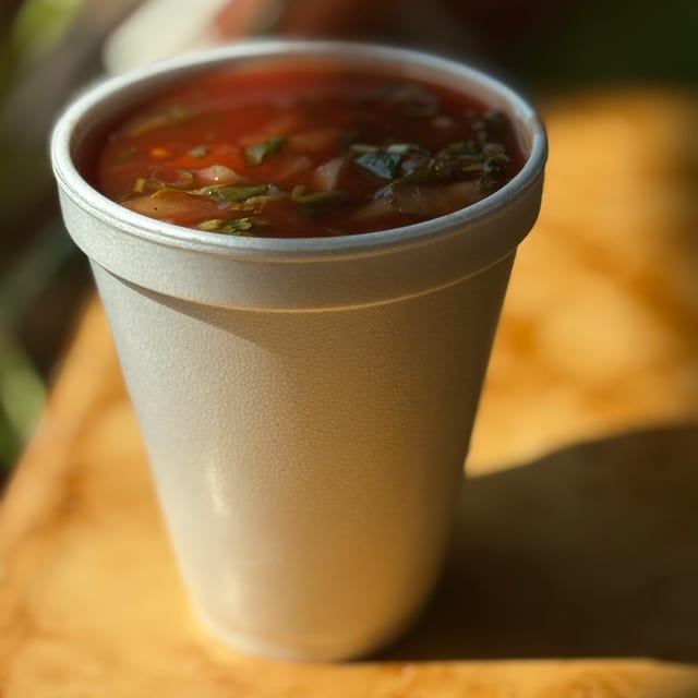 Large Salsa. (Side).