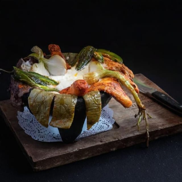 Molcajete.