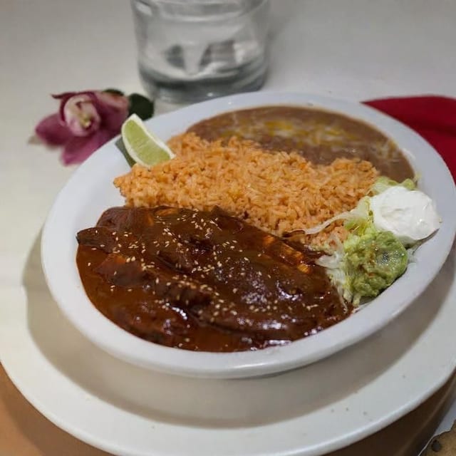 Chicken en Mole.