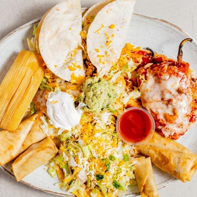El Tenampa "Fiesta" Platter.